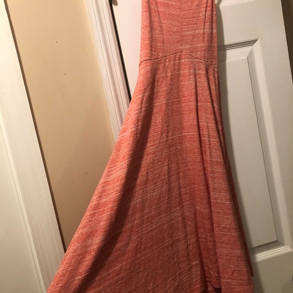 Adorable girls dress! - Picture 2 of 4